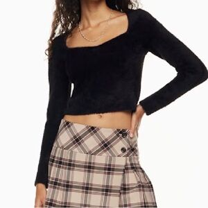 Aritzia - Sunday Best - Elsie Sweetheart Neckline Fuzzy Sweater Black - Small